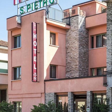 Hotel San Pietro Villafranca di Verona Kültér fotó