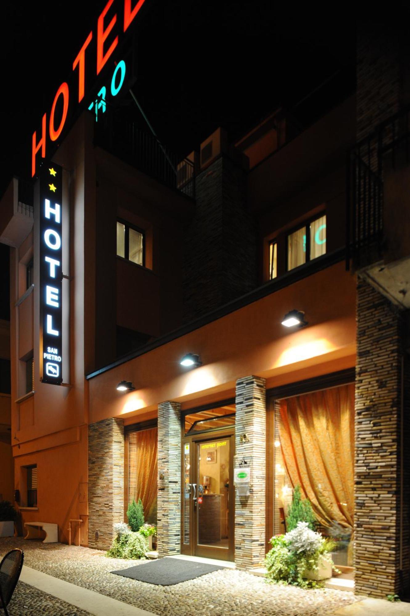 Hotel San Pietro Villafranca di Verona Kültér fotó